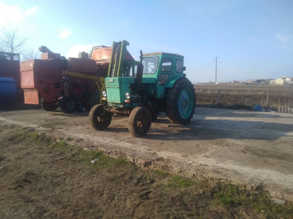 Трактор Т-40    .