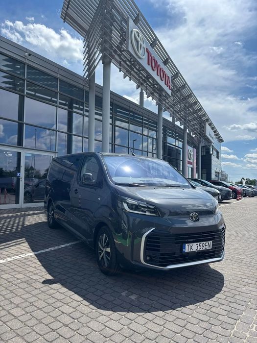 Toyota Proace Verso TOYOTA Proace Verso Long FAMILY 177km 8 A/T