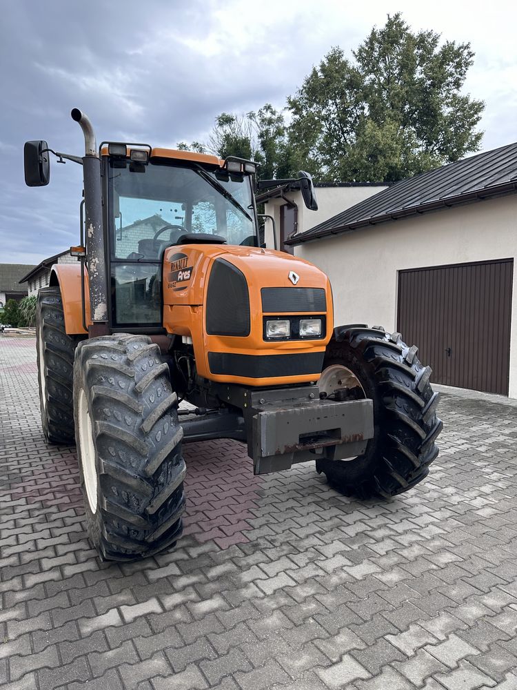 Ciągnik Rolniczy Renault Ares 816 RZ