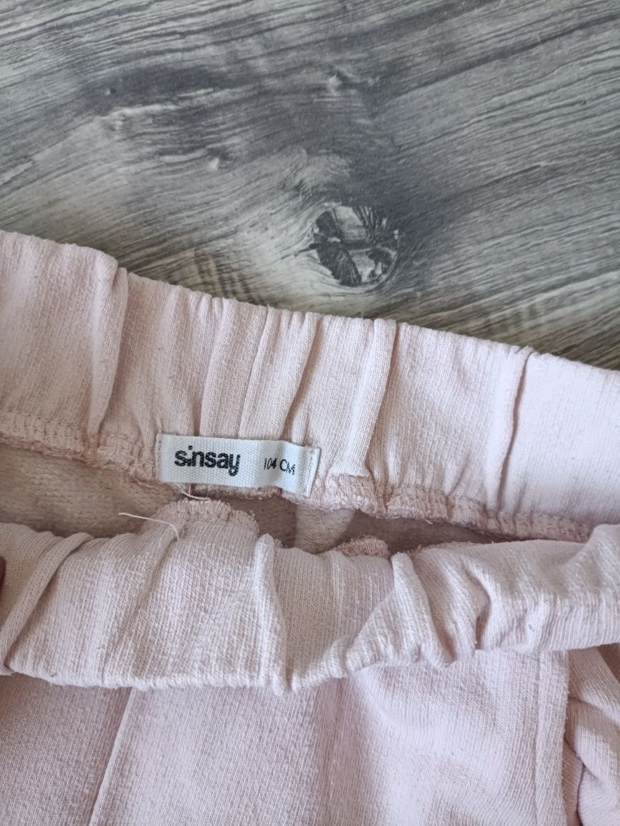 Spodnie dresowe r. 98/104