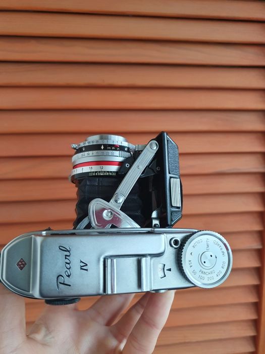 Konica Pearl IV + Konishiroku Hexar 75mm f3.5
