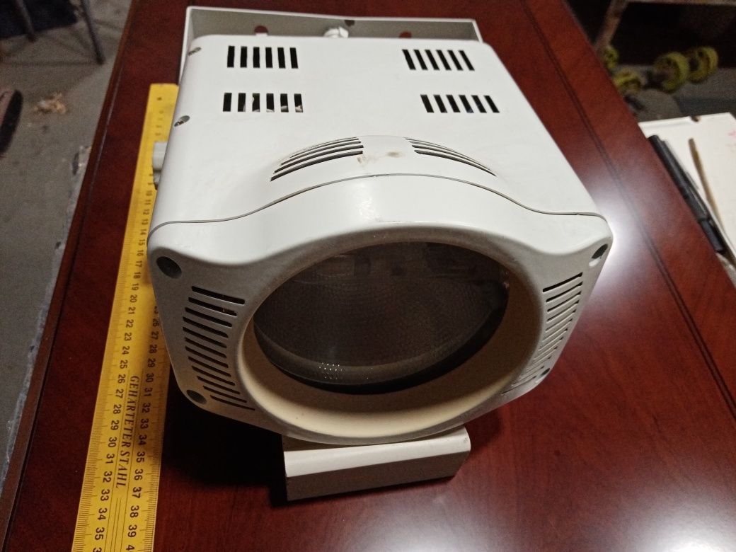 Прожектор YETC KPE-Q70. Лампа 70w. Є 10 шт
