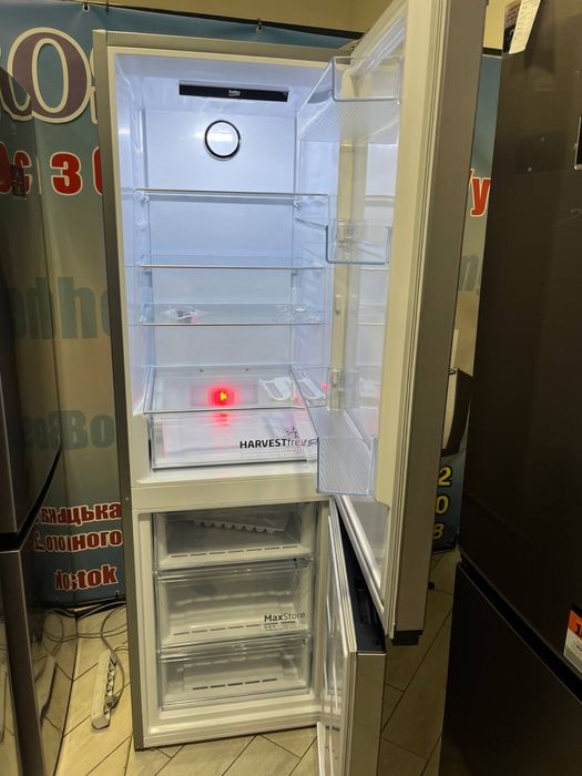 Холодильник Beko,185см,новий привезено з ЄС