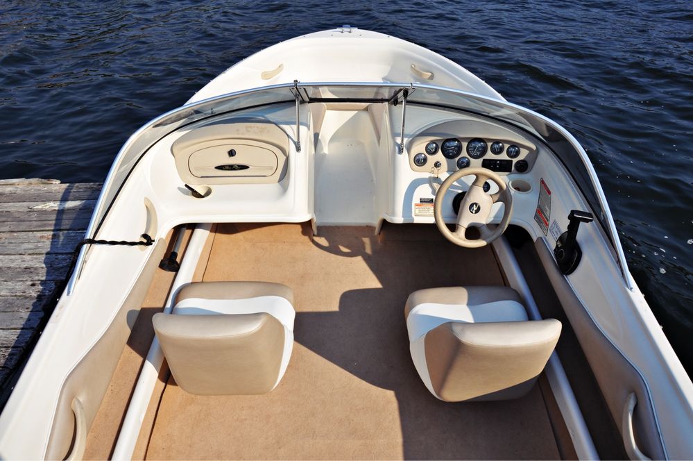 Barco Sea Ray c/ Novo