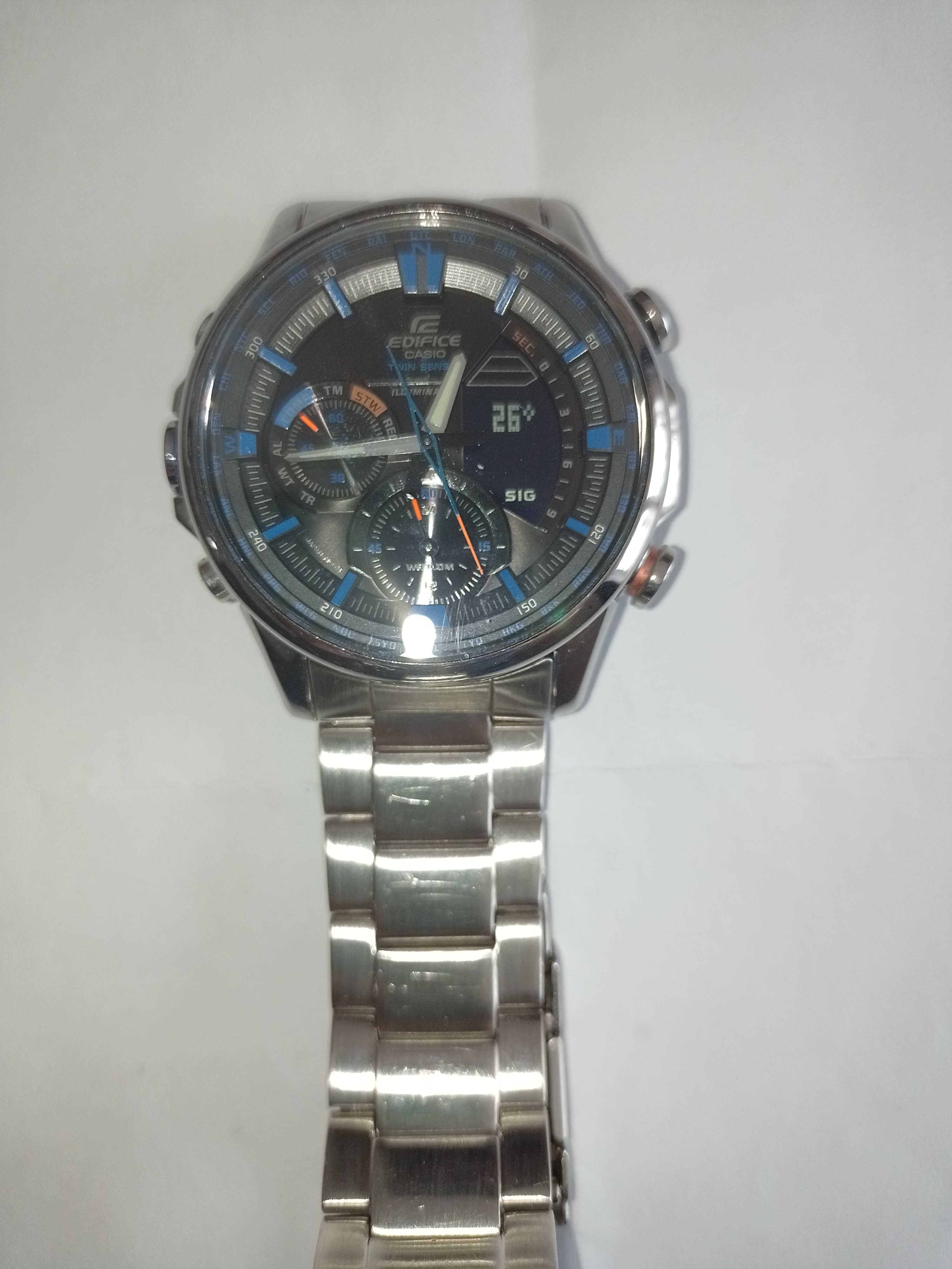 zegarek Casio Edifice ERA-300DB-1A2VER