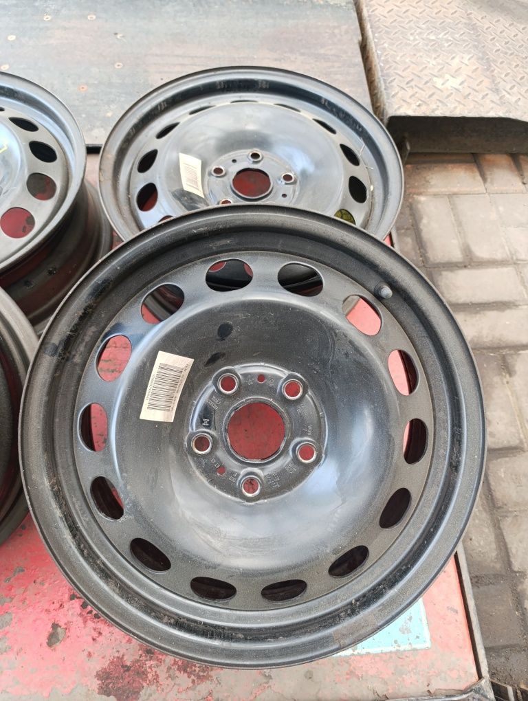 5x112 Felgi Stalowe 16 VW GOLF T-Roc Skoda Karoq Audi Q2 6JX16 ET43