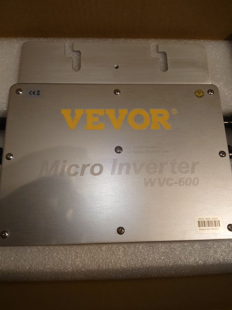 Microinwerter VEVOR 600W 220V