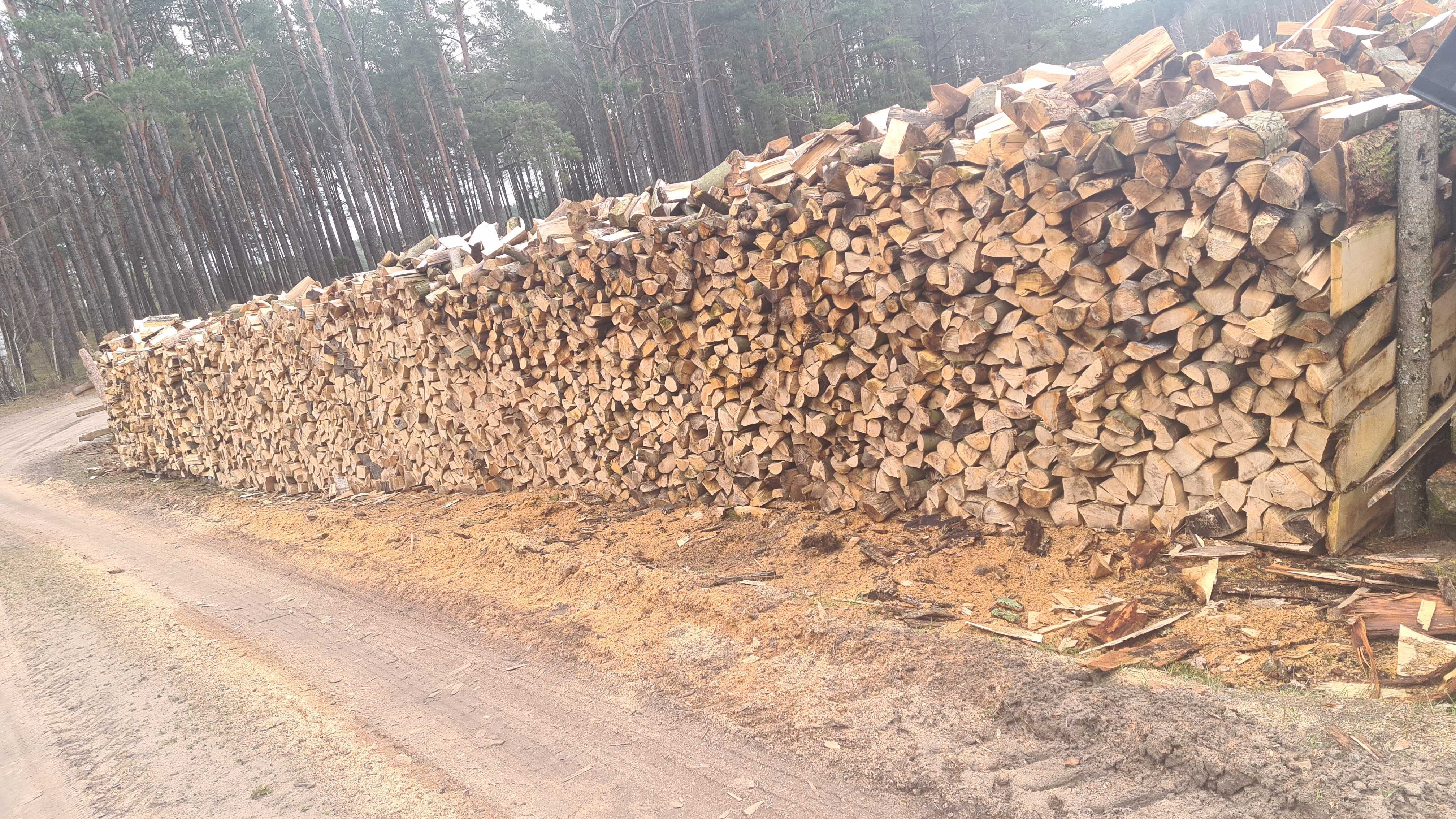 Drewno kominkowo opałowe na sprzedaż