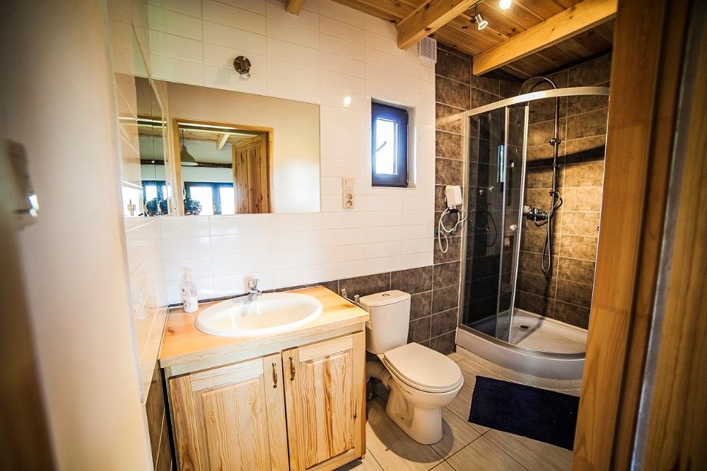 Całoroczny domek na Kaszubach jezioro, rzeka, kajaki, sauna,