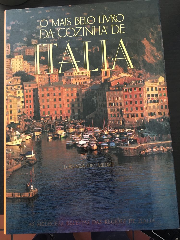 Livro “O mais belo livro de cozinha de Italia”