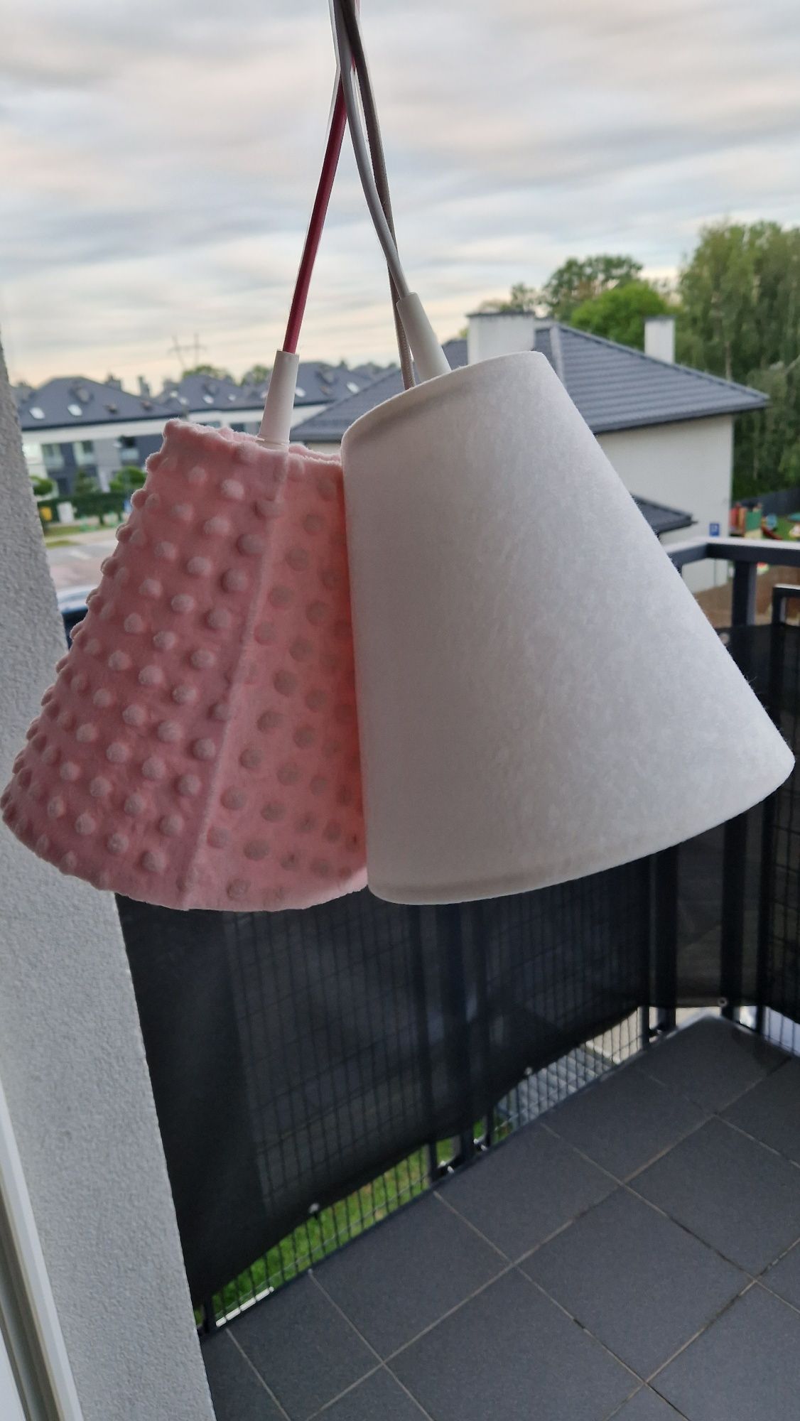 Lampa wisząca na 3 plafony