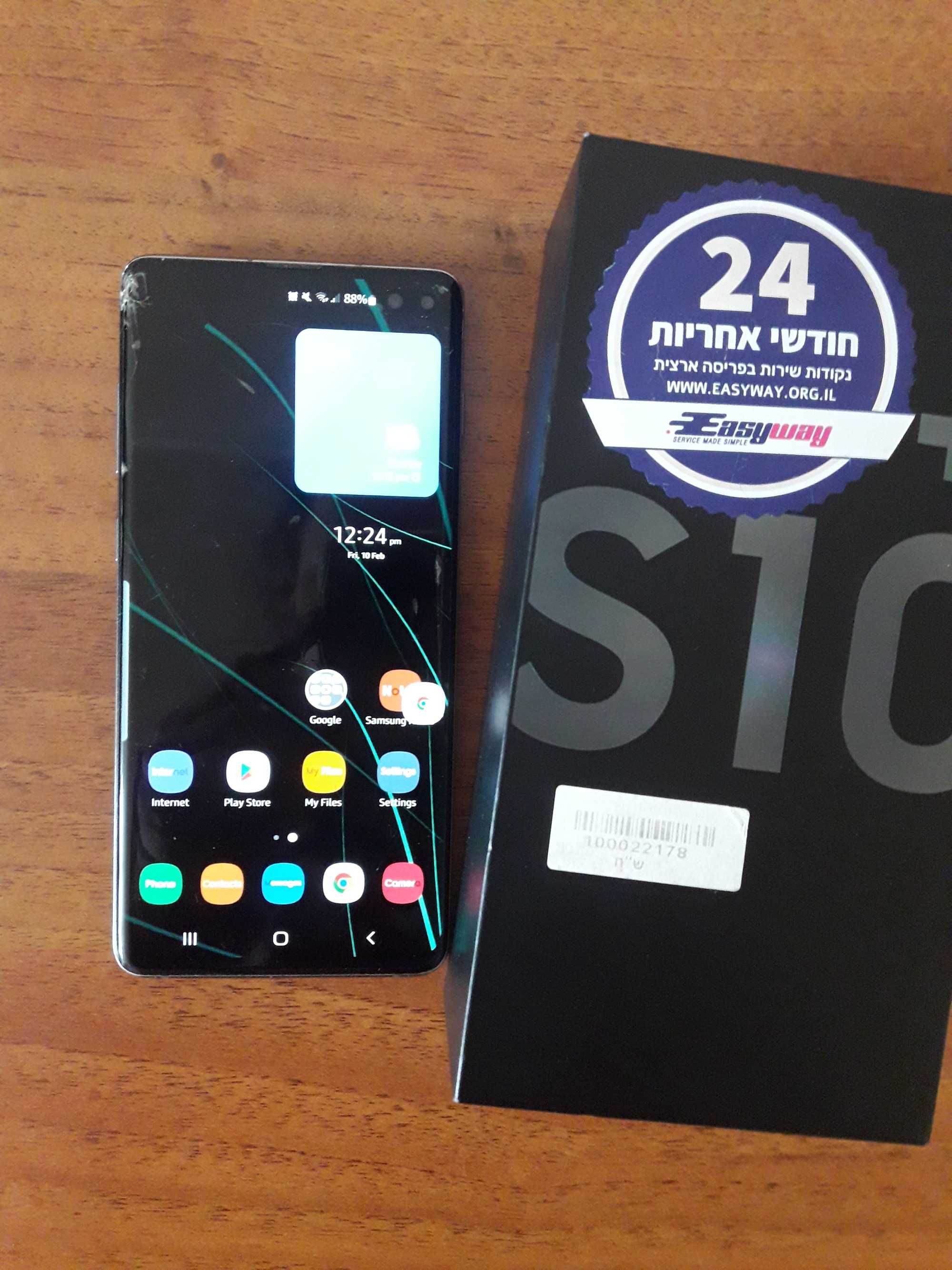 Продам Samsung S10+,есть дефект дисплея,корпус состояние в идеале.