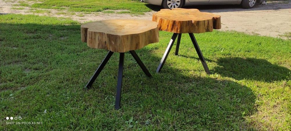 Stolik kawowy z plastra drewna