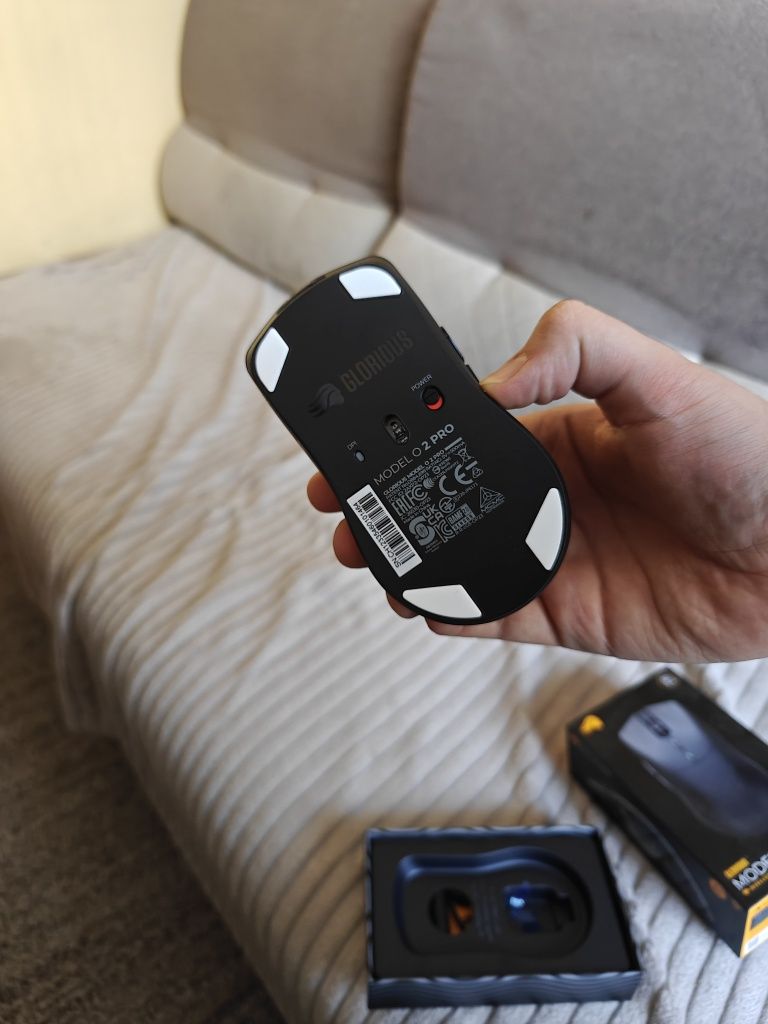 Myszka Model o 2 pro 1k