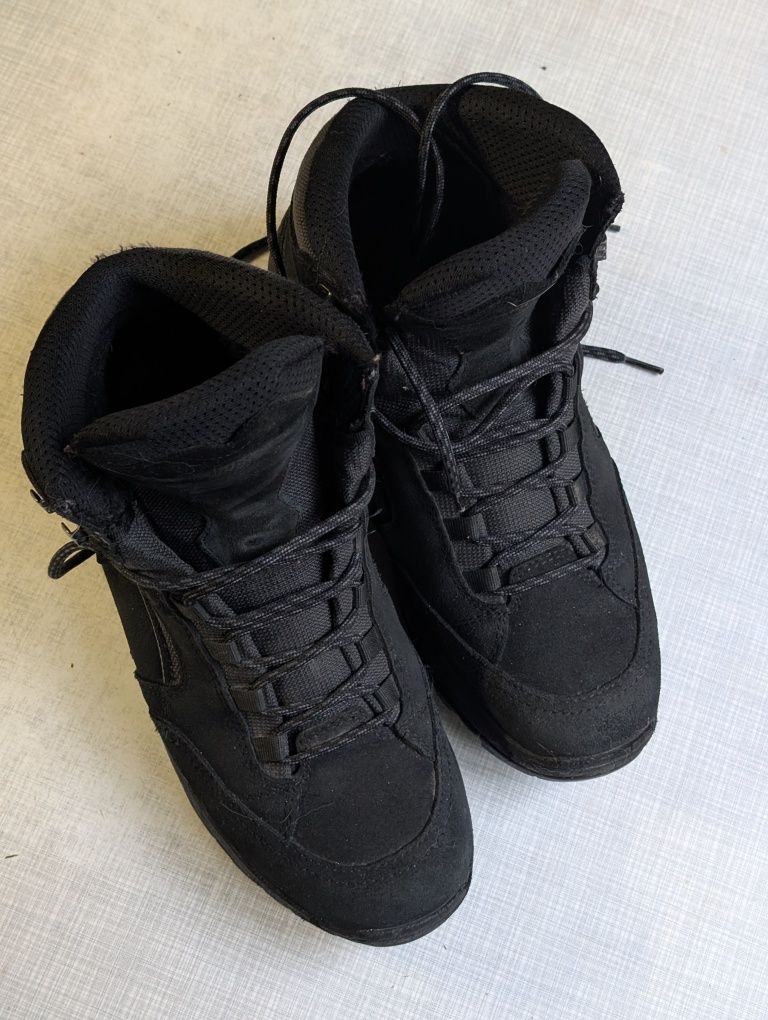 Чорні черевики берці HANWAG Gore-Tex 28.5