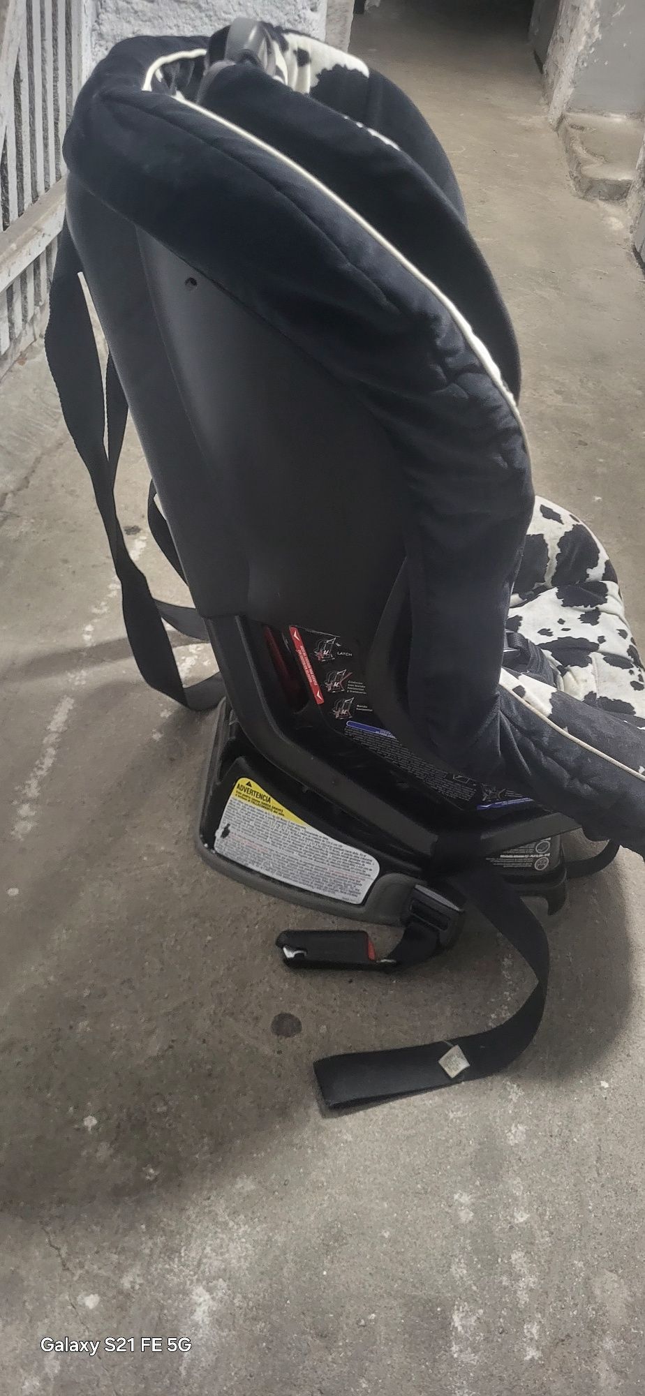 Fotelik samochodowy Britax & Romer Safefix Plus Tt Krowa 9-18Kg