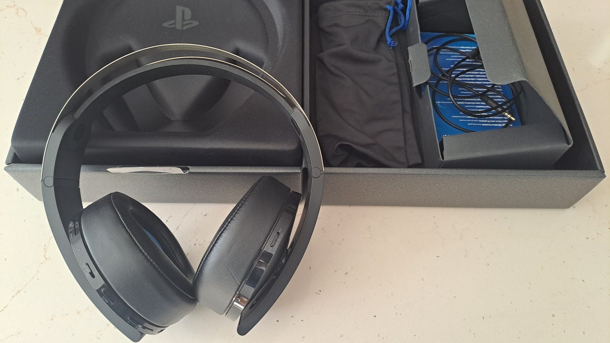 Auscultadores Playstation PS4/ PS5 Platinum Wireless Headset