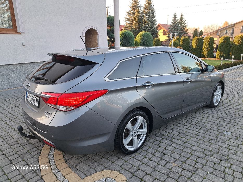 Hyundai I40 1.7 Crdi  Doinwestowany Skrzynia 6 biegowa  fajny stan PDW