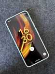 Google Pixel 8 128GB szary - zestaw