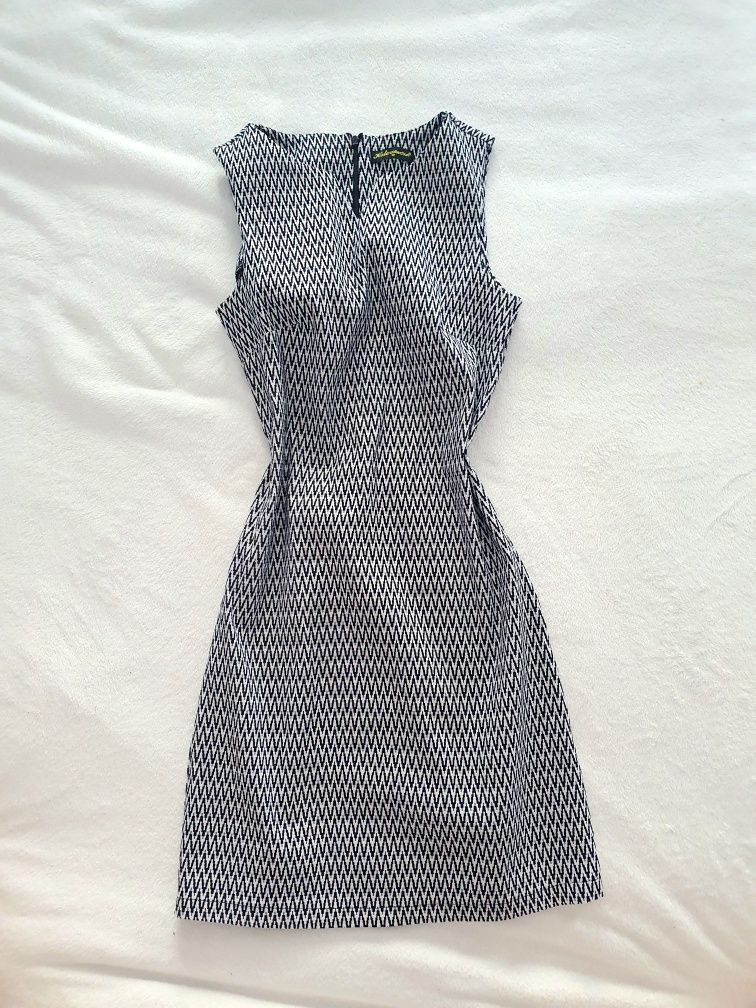 OKAZJA Sukienka elegancka ala żakard święta zima m 38 40 l l 42 xl