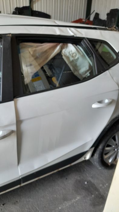 Porta tras esquerda Seat Arona (2022)