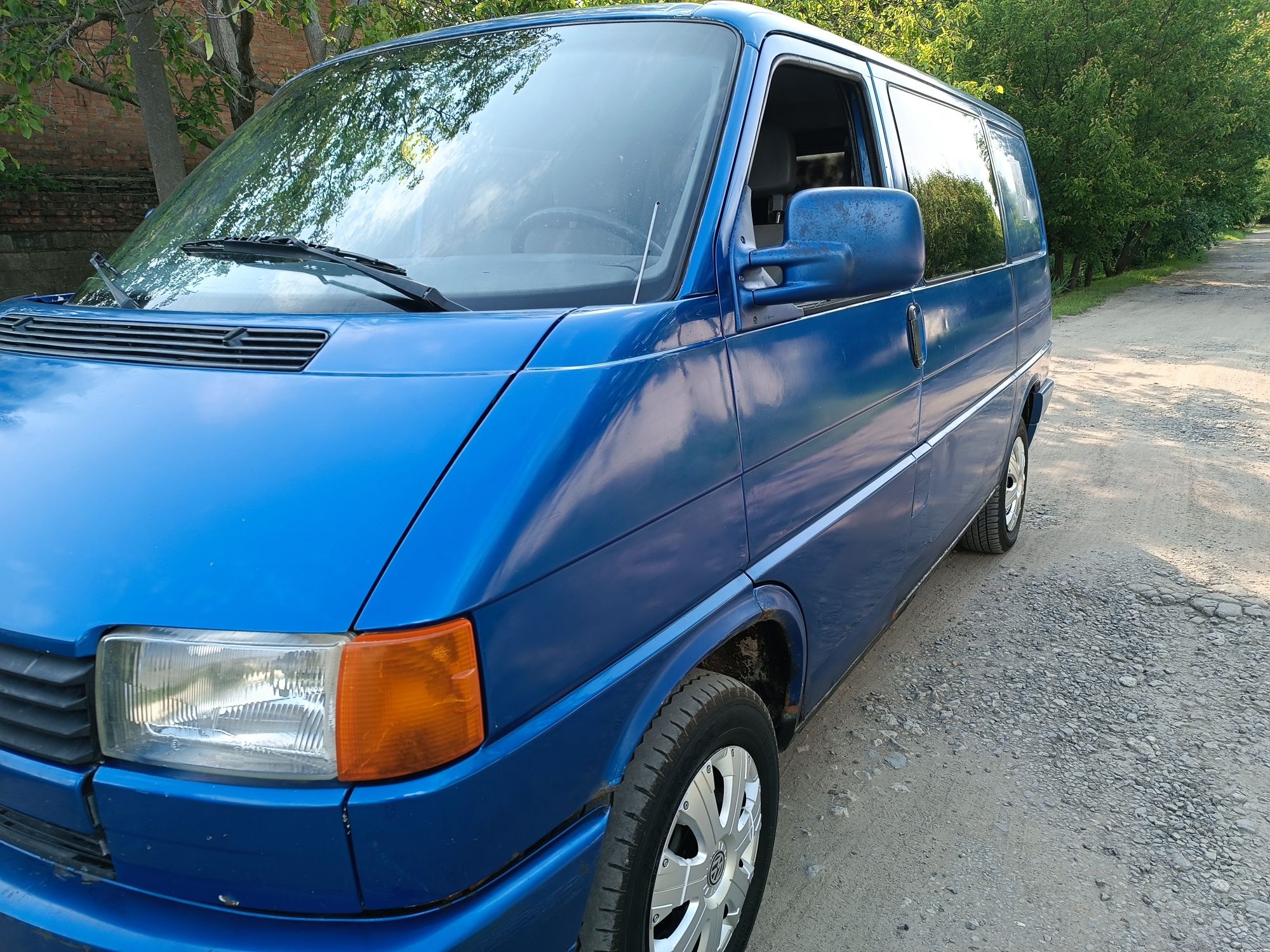 Продам volkswagen т4. На полном ходу