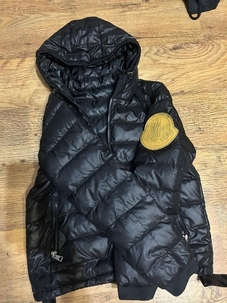 kurtka zimowa  moncler unisex S M