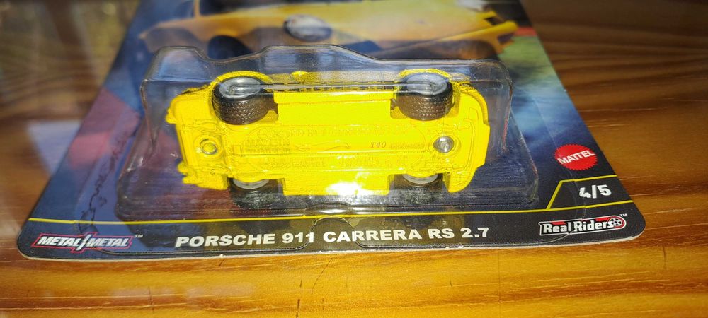 Hot Wheels Premium Porsche 911 Carrera RS 2.7