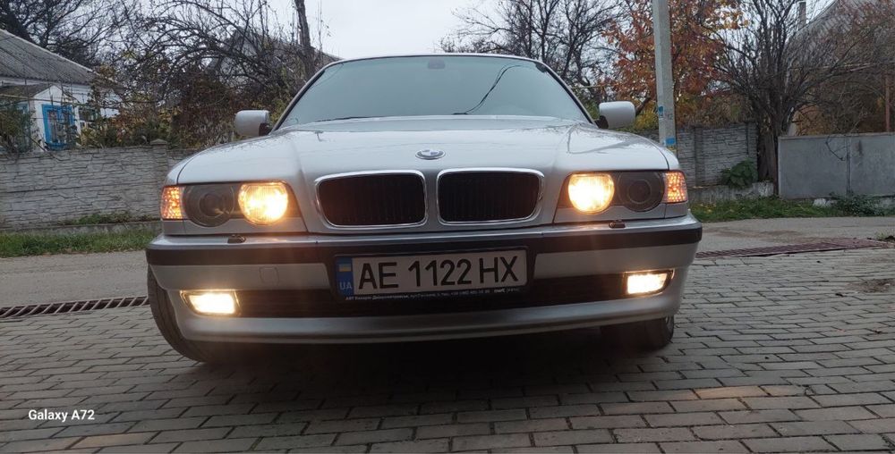 Продам bmw e38 730d