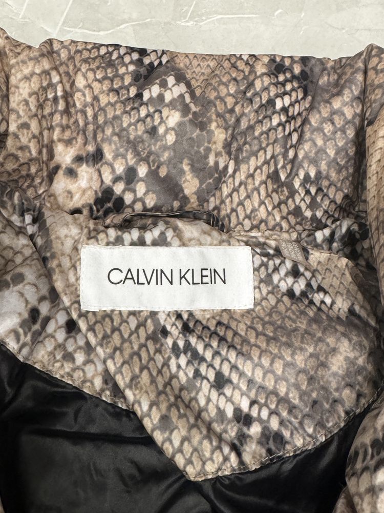 Calvin Klein xs kurtka