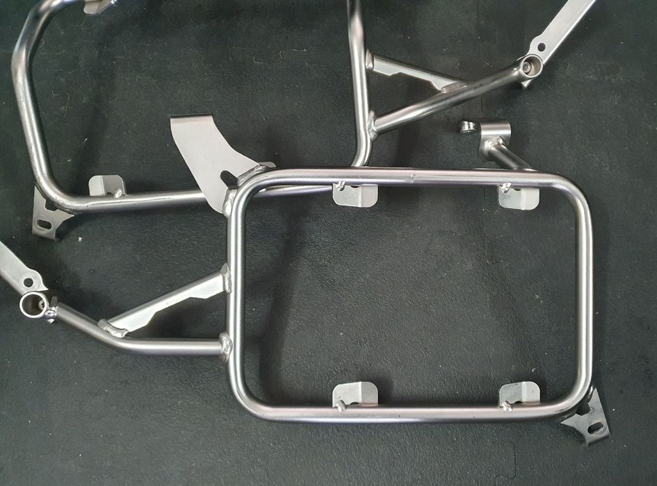 Suportes malas laterais bmw 850 GS/GSA