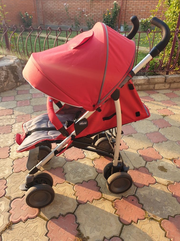 Детская коляска Chicco