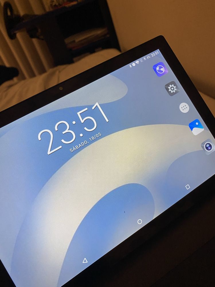 Tablet com teclado bluetooth