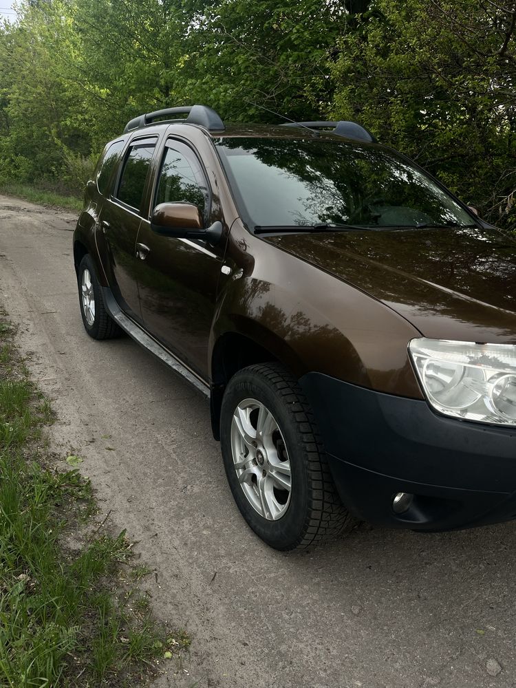 Renault Duster 2010 газ/бенз