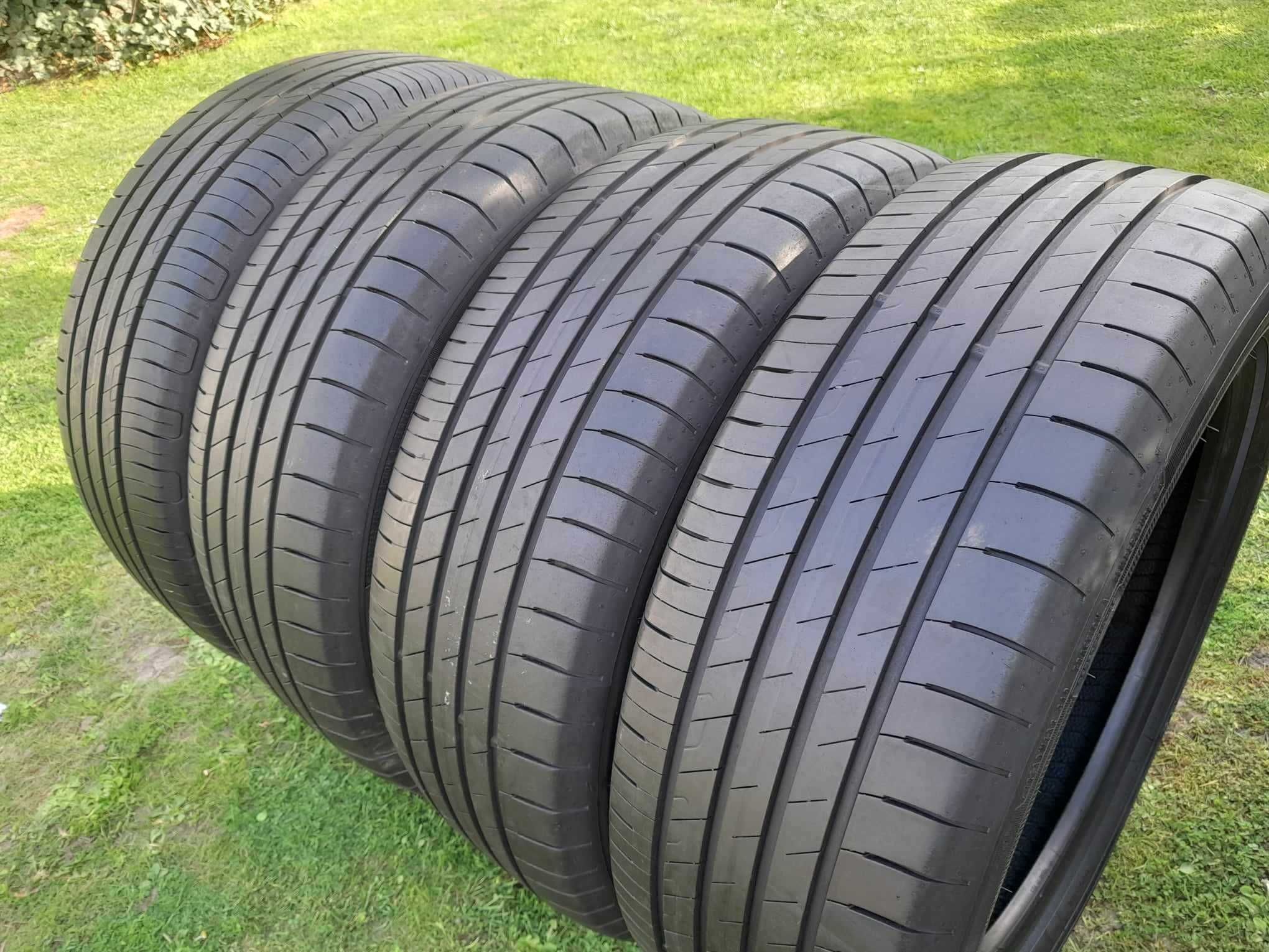 komplet opon letnich Goodyear Efficient Grip 215/55/18 - 2021!