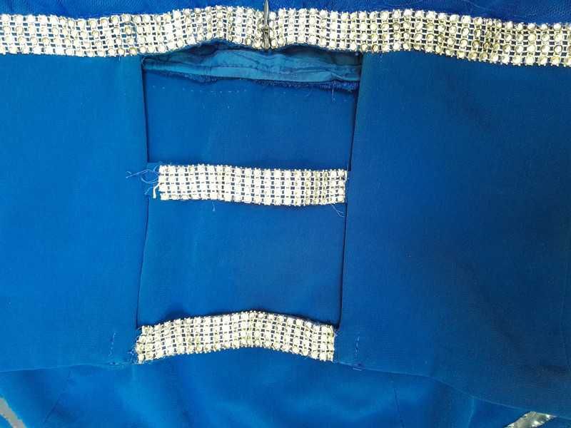 Chabrowa/kabaltowa,tiulowa sukienka