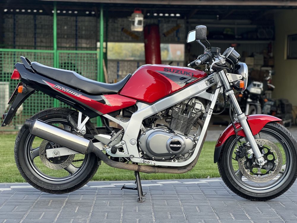 Suzuki GS500 EU.