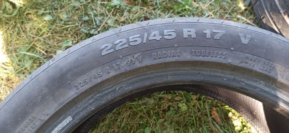 Резина r17 225 55