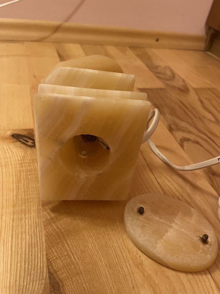 Lampka nocna Nefretete alabaster