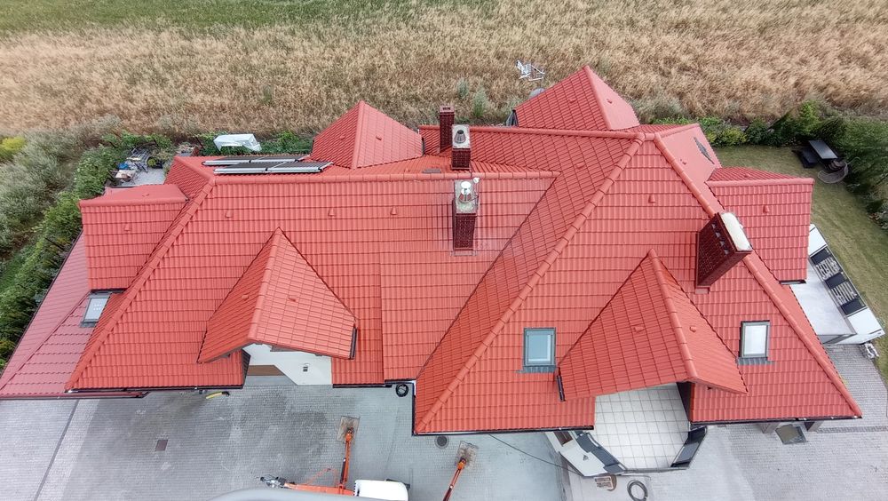 Malowanie mycie dachów elewacji kostki brukowej