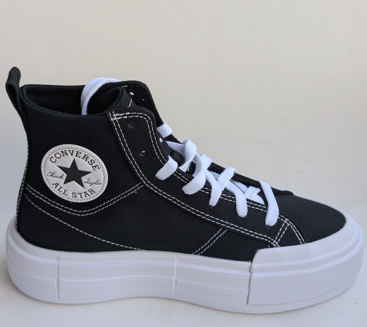 Nowe buty Converse 38 wysokie