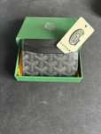 Czarny card holder Goyard portfel na karty old money