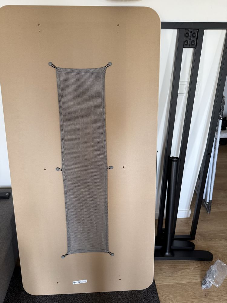 Biurko 160x80 Bekant z Ikea