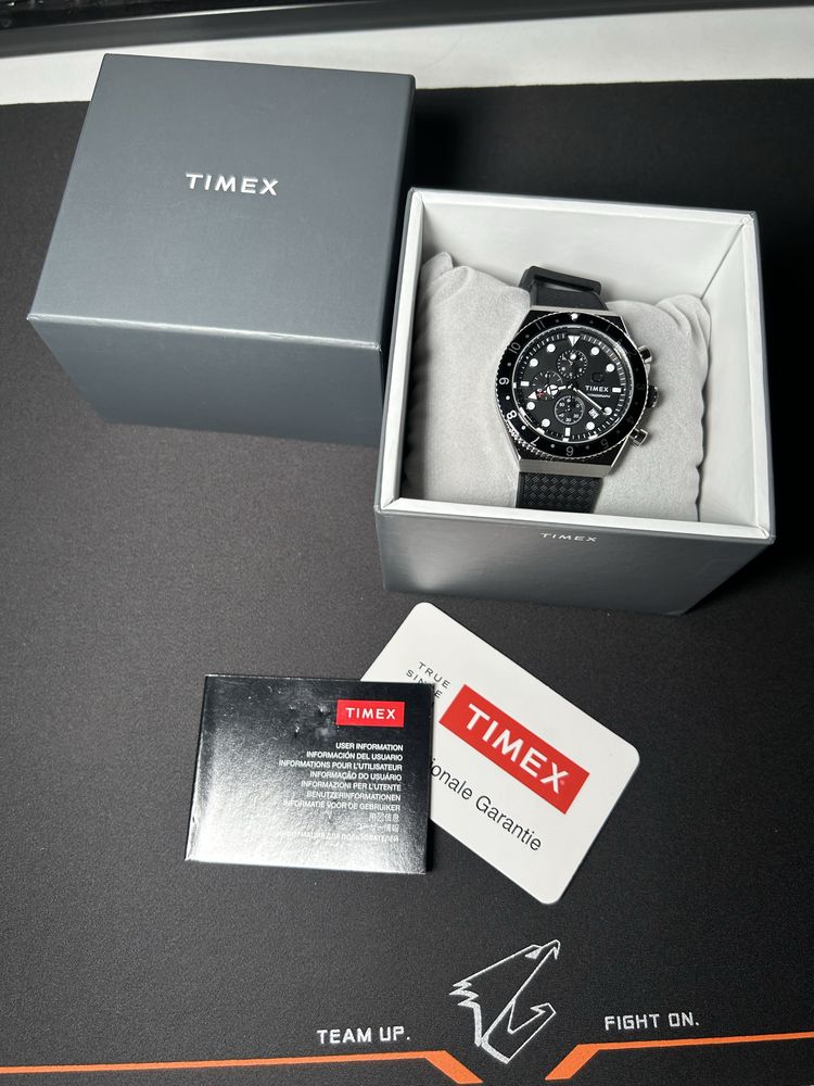 Zegarek Timex Q Three Time Zone Chronograph