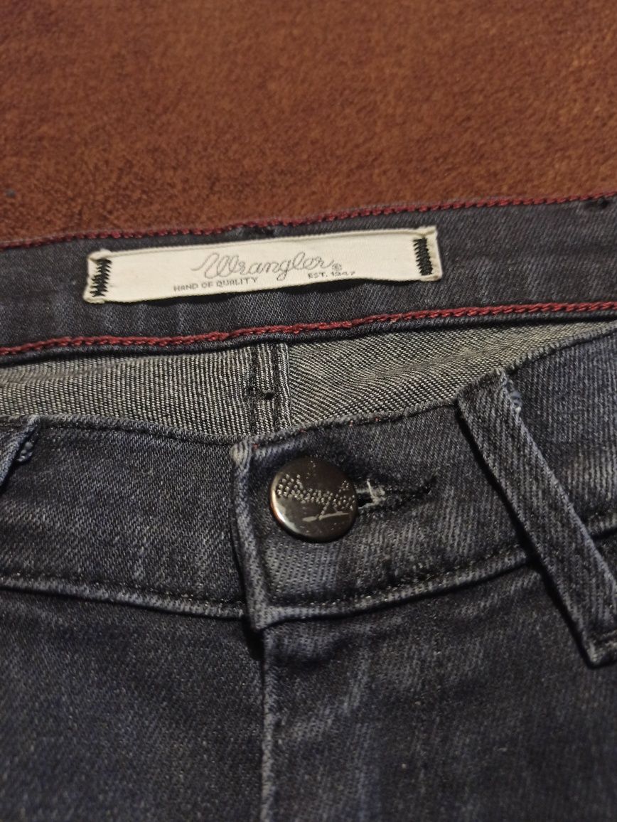 Spodnie Wrangler W27 L30