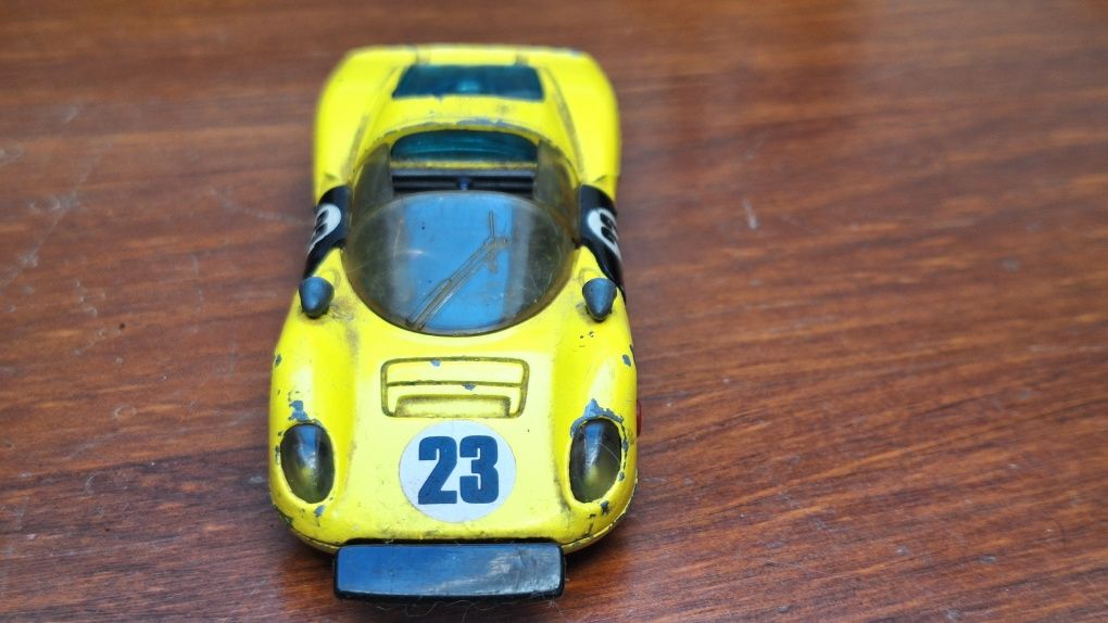 Corgi toys ferrari dino sport 206