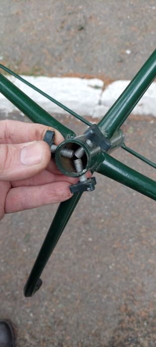 Подставка  под чтото