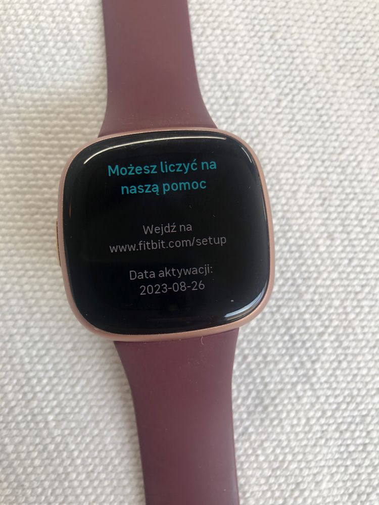 Fitbit Versa 4 smartwach