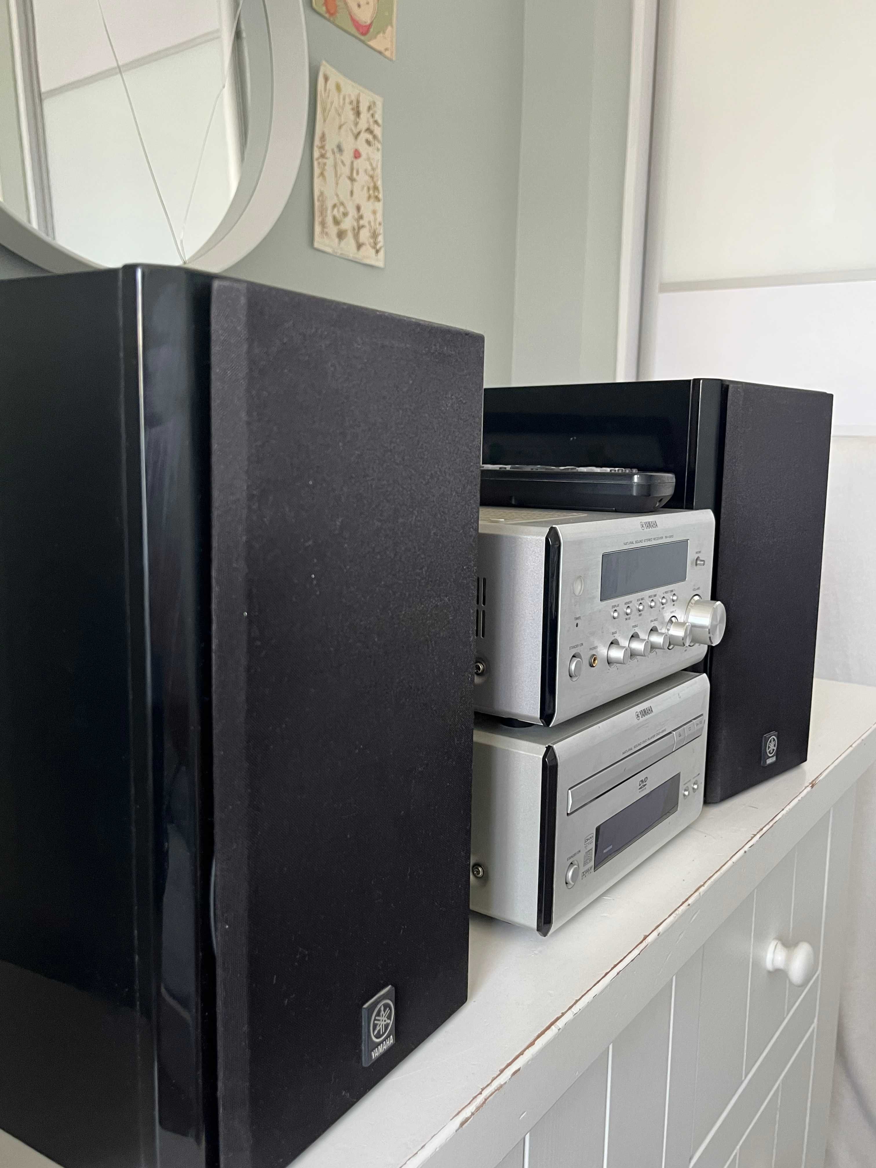 Wieża stereo YAMAHA RX-E810 + CD/DVD E-810 kolumny