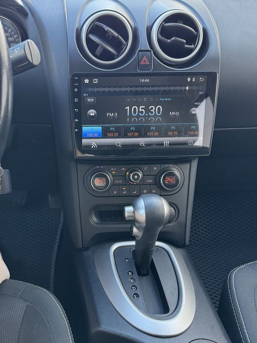 Nissan Qashqai 2013 (1.6CVT)